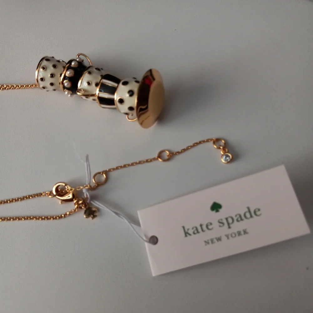 Kate Spade Tea Time Alice In Wonderland Stacked Tea Cups Necklace